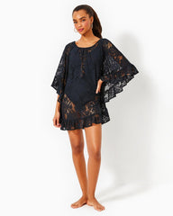 Lilly Pulitzer Atley Ruffle Cover-Up Onyx Paradise Found Lace | Women Cover-Ups