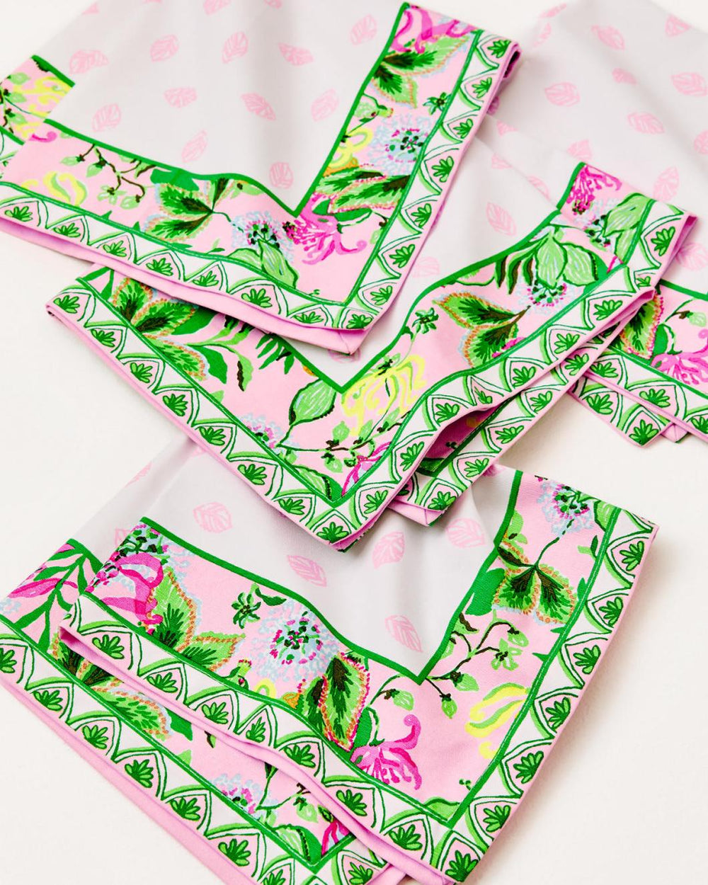 Lilly Pulitzer Printed Dinner Napkin Set Multi Via Amore Spritzer Engineered Napkins | Women Tabletop