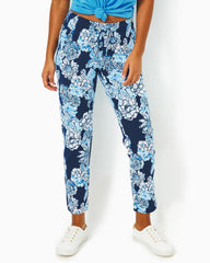Lilly Pulitzer 28" Emora Knit Pant Low Tide Navy Bouquet All Day | Women Bottoms