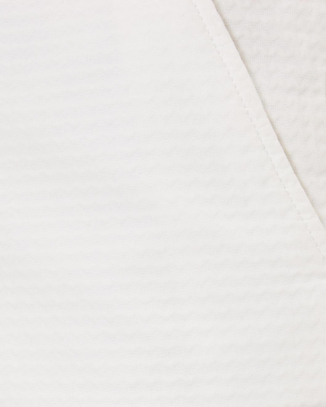 Lilly Pulitzer 5" Buttercup Low Rise Stretch Short Resort White | Women Bottoms