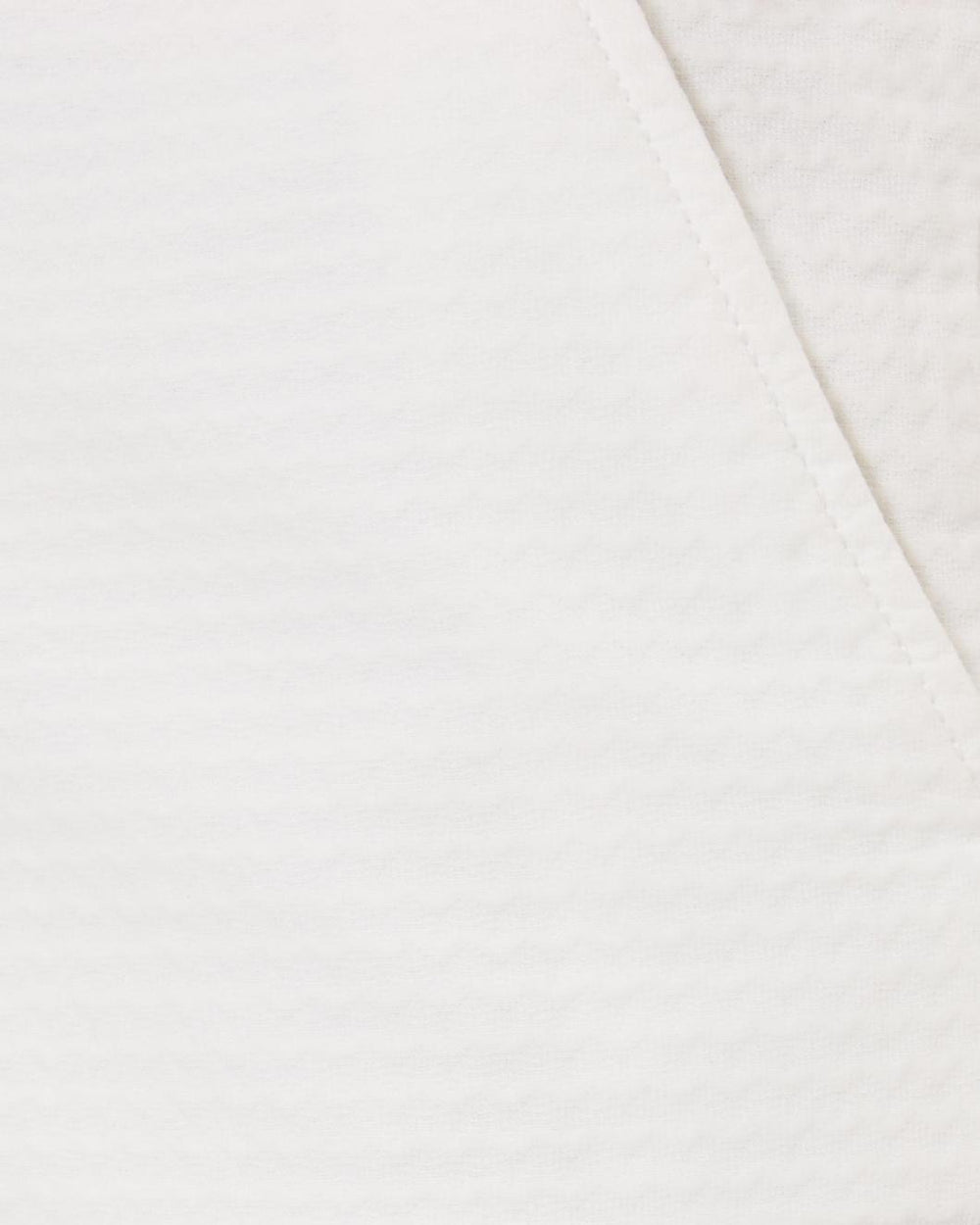 Lilly Pulitzer 5" Buttercup Low Rise Stretch Short Resort White | Women Bottoms