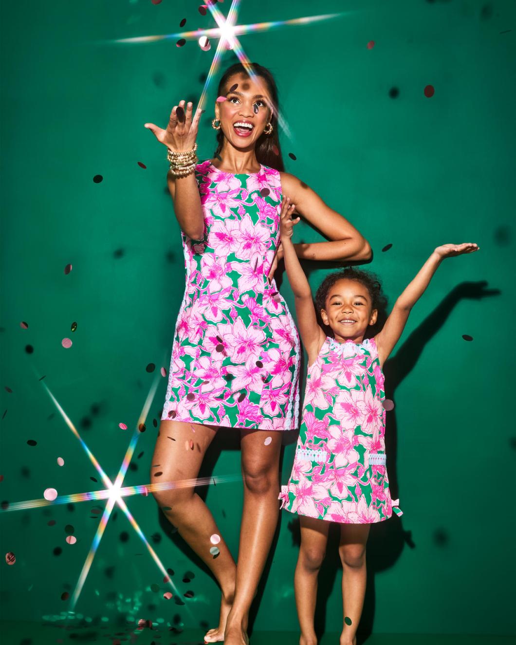 Lilly Pulitzer Girls Little Lilly Classic Shift Dress Kelly Green Hibis Kiss | Girl Dresses &amp; Rompers