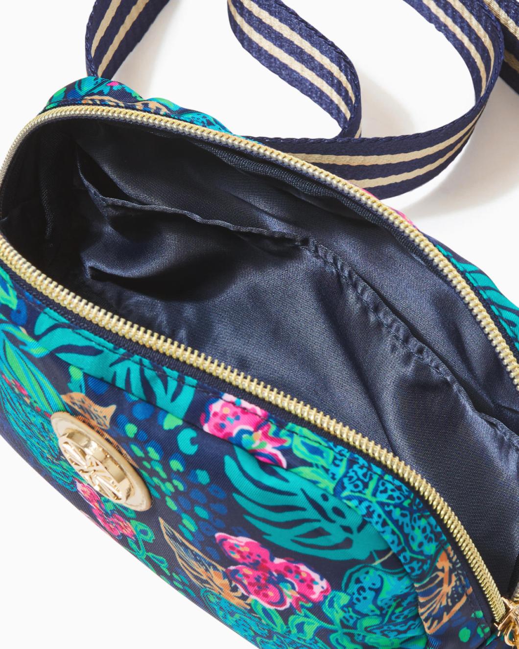 Lilly Pulitzer Jeanie Belt Bag Low Tide Navy Life Of The Party Accessories Small | Women Bags