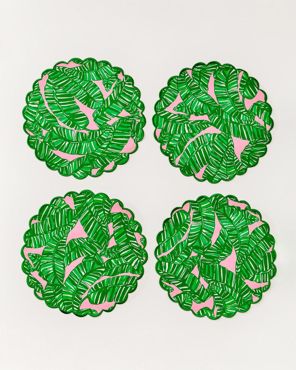 Lilly Pulitzer Printed Scallop Edge Placemat Set Conch Shell Pink Lets Go Bananas | Women Tabletop