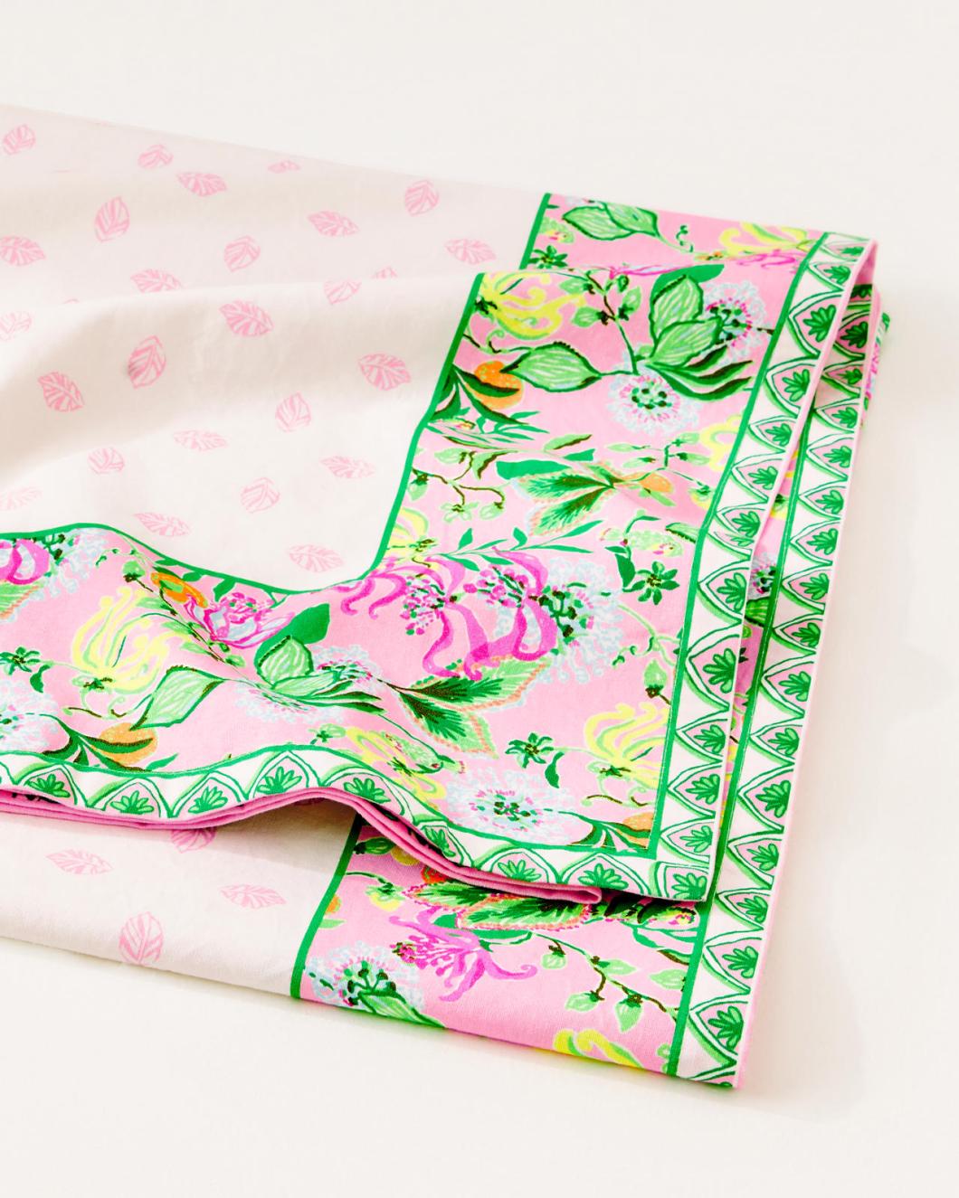 Lilly Pulitzer Printed Tablecloth Multi Via Amore Spritzer Engineered Tablecloth | Women Tabletop