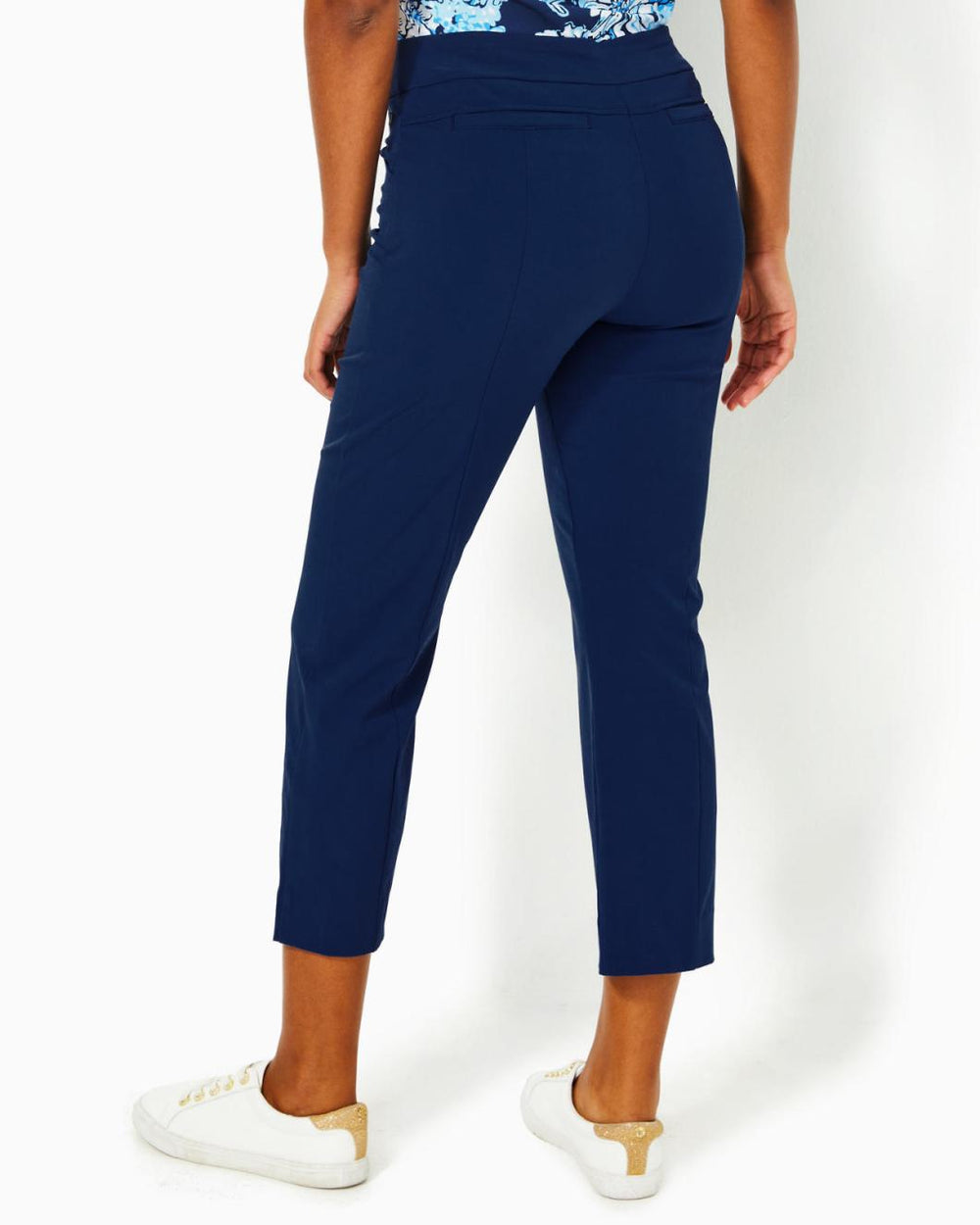 Lilly Pulitzer Upf 50+ Luxletic 26" Alston Crop Pant Low Tide Navy | Women Bottoms