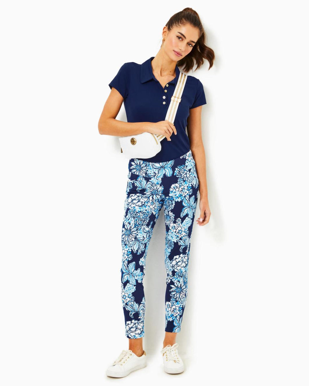 Lilly Pulitzer Upf 50+ Luxletic 28" Corso Pant Low Tide Navy Bouquet All Day Golf | Women Bottoms