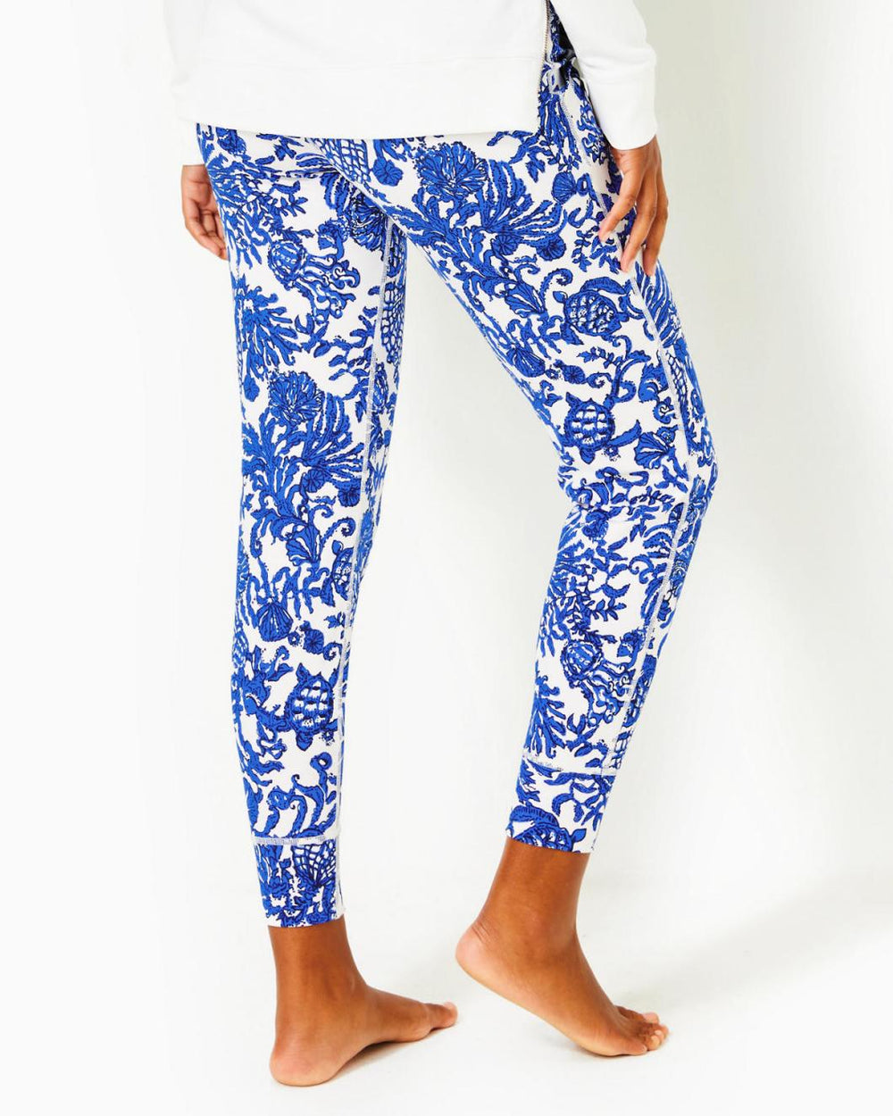 Lilly Pulitzer Upf 50+ Luxletic 28" Island Jogger Deeper Coconut Ride With Me | Women Bottoms
