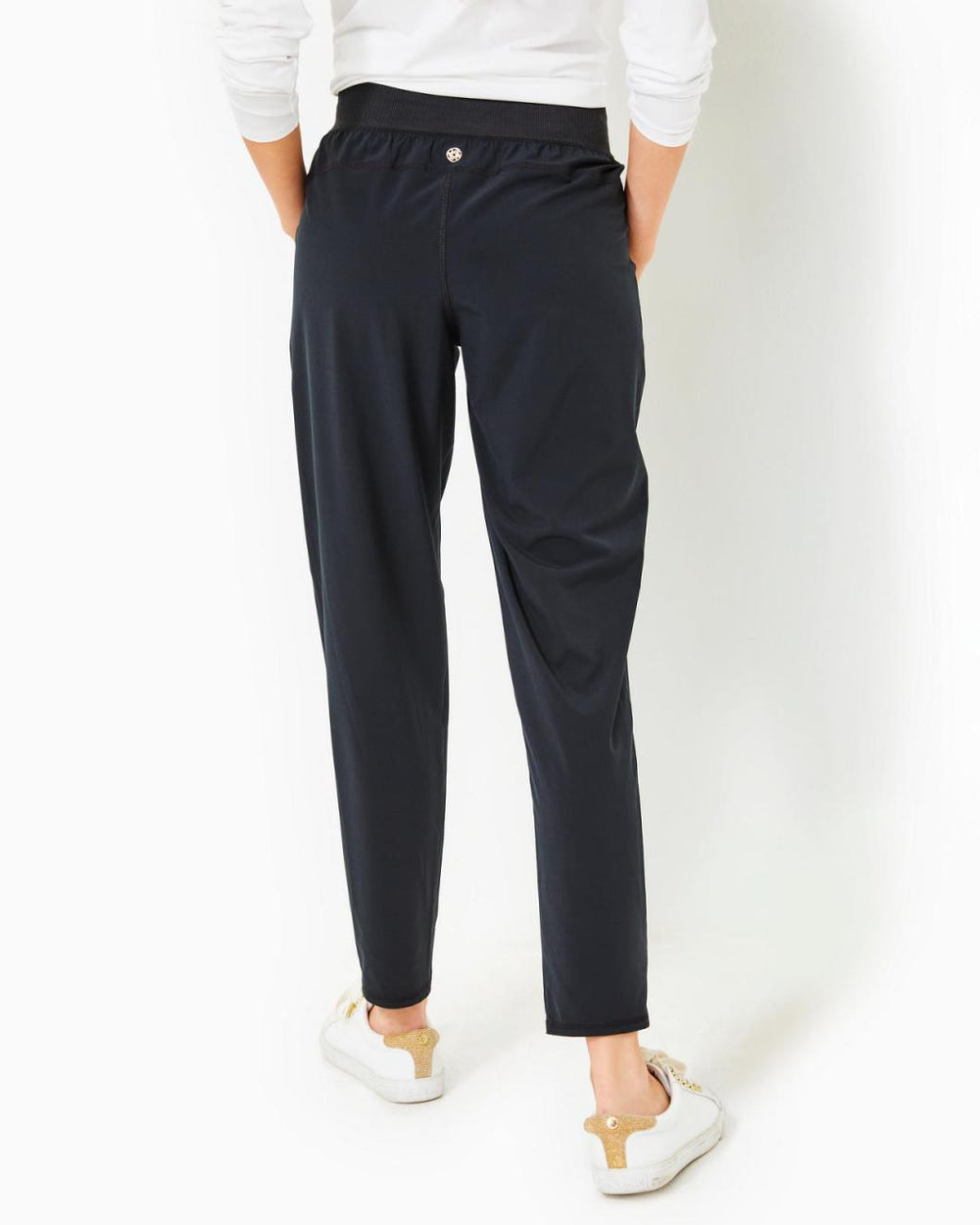 Lilly Pulitzer Upf 50+ Luxletic 28" Run Around Pant Onyx | Women Bottoms